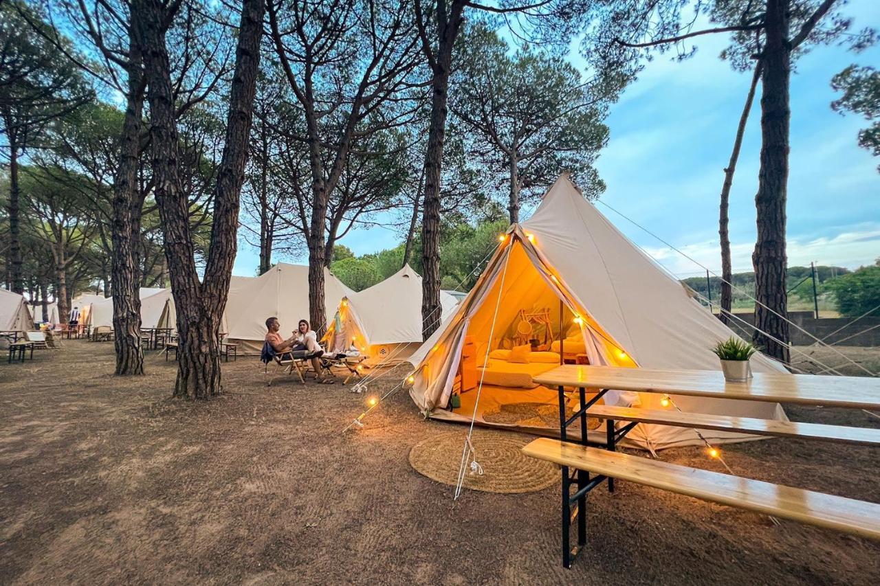 Kampaoh Palamos Internacional Hotel Bagian luar foto